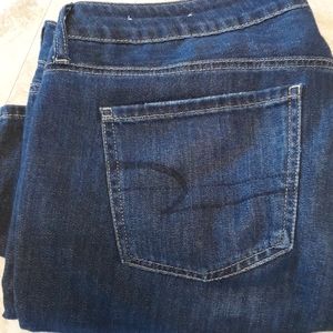 American eagle Tom girl jeans